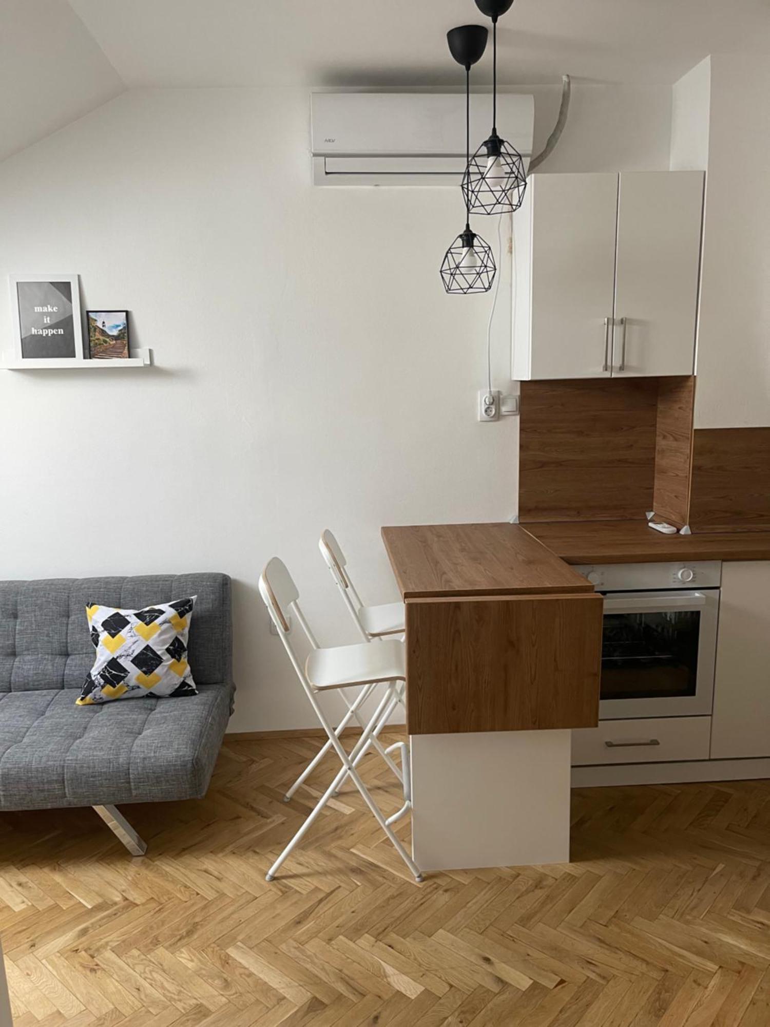 Stella Appartment Novi Sad Exteriör bild